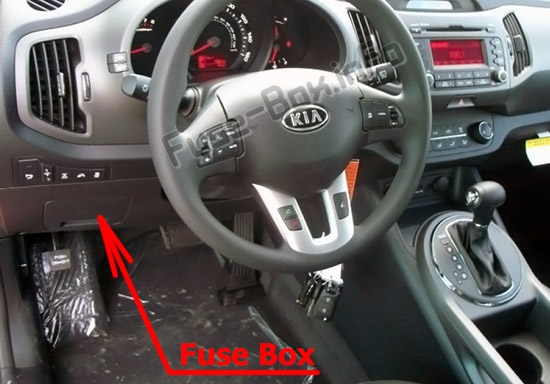 Расположение предохранителей в салоне: KIA Sportage (SL; 2011-2015)